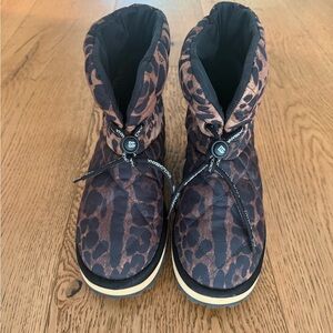 Dolce & Gabbana Leopard Print Women's Boots